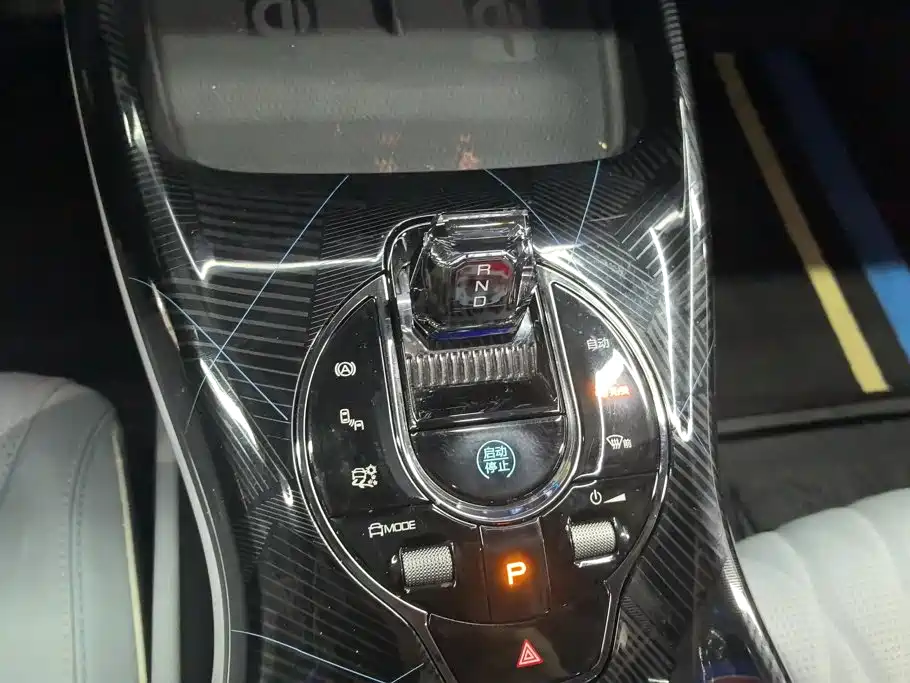 BYD Seal — миниатюра 16