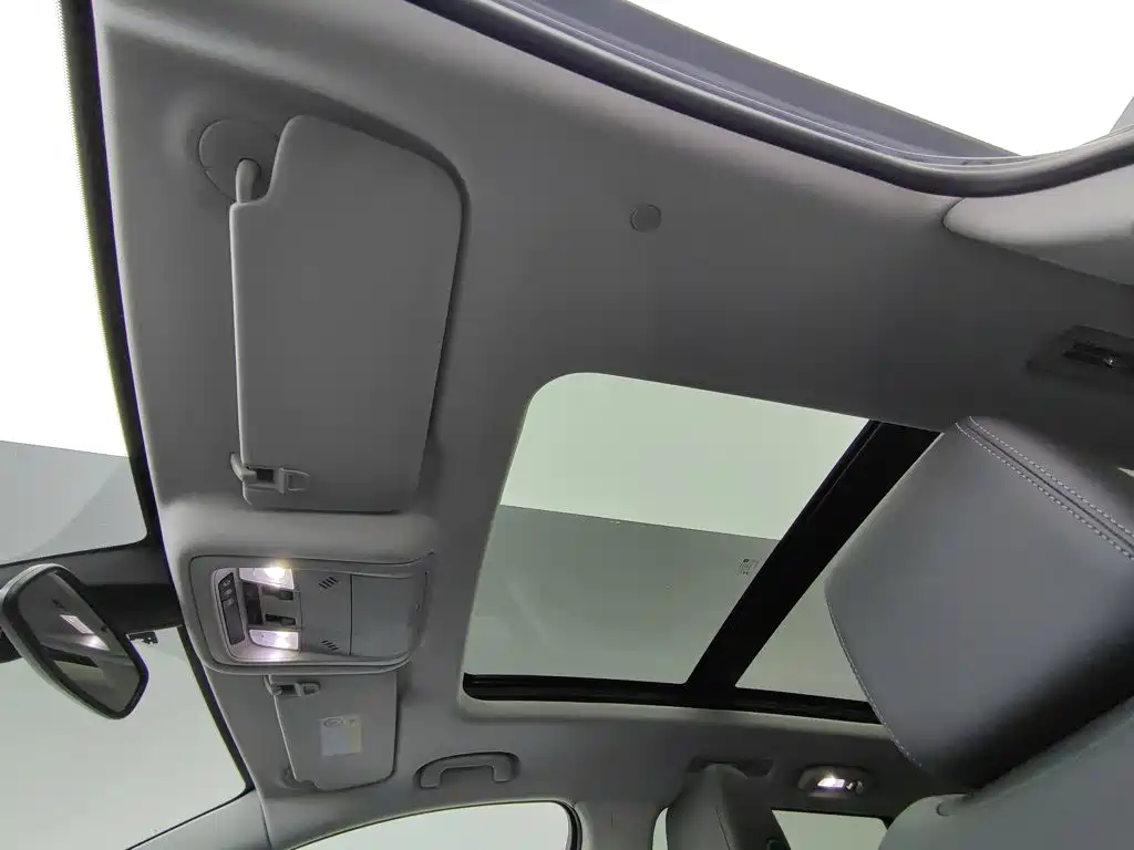 Buick Enclave — миниатюра 14
