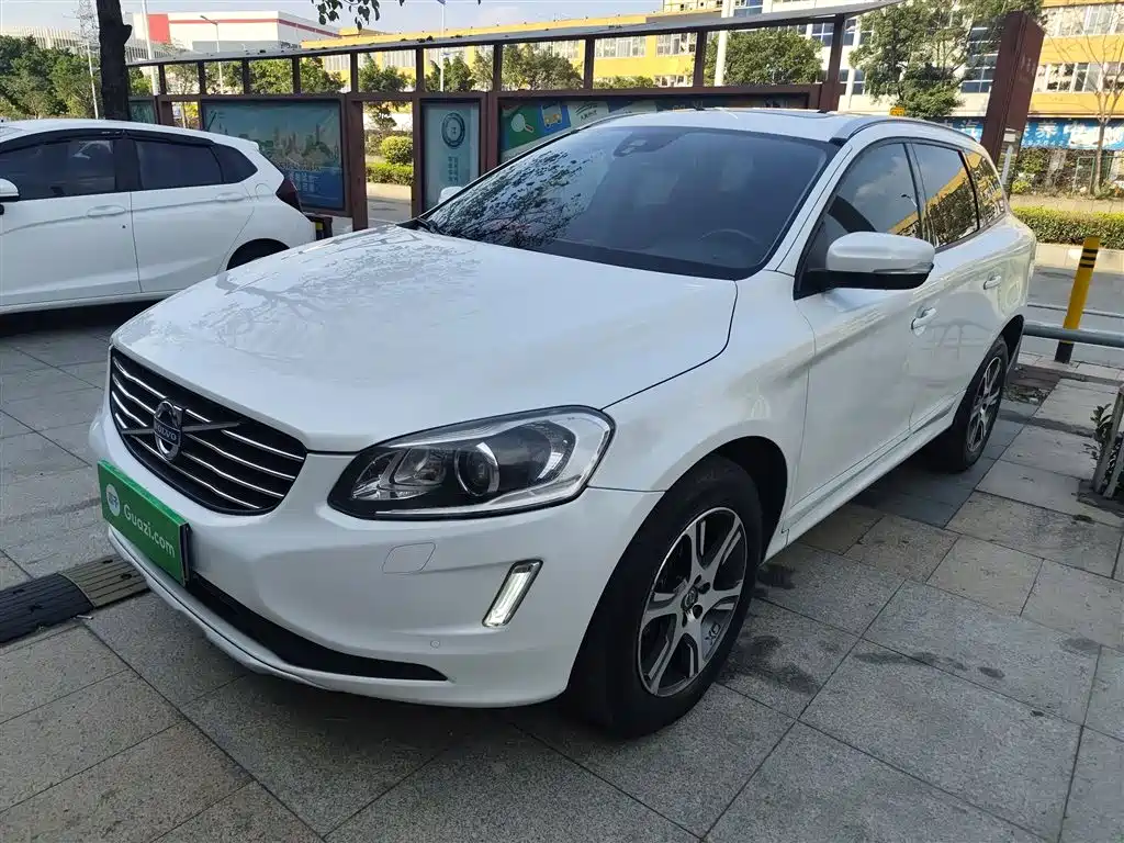 Volvo XC60 (Import) 2014