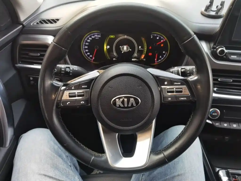 Kia Sportage — миниатюра 11