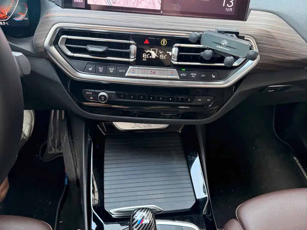 BMW X3 — миниатюра 8