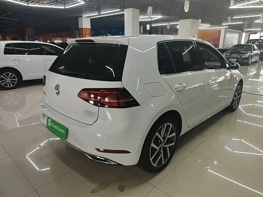 Volkswagen Golf — миниатюра 7