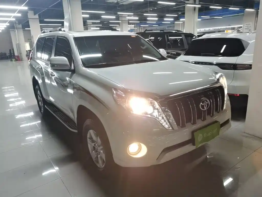 Toyota Prado — миниатюра 4