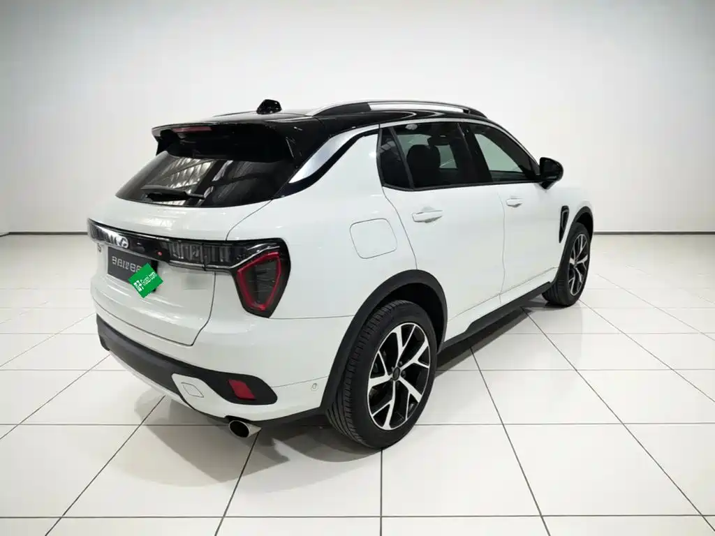 Lynk & Co 01 — миниатюра 4