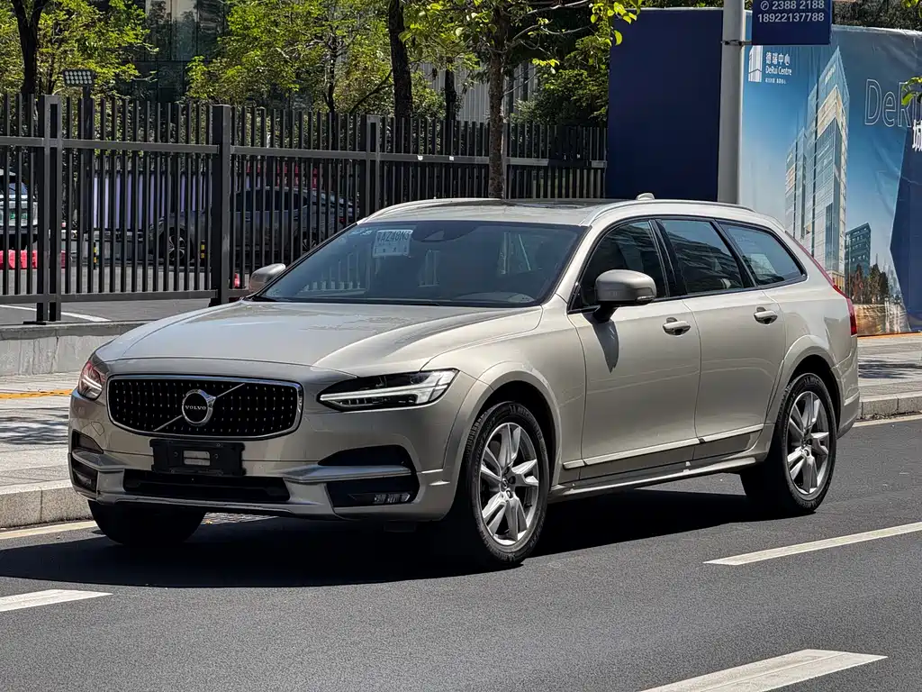 Volvo V90 2019