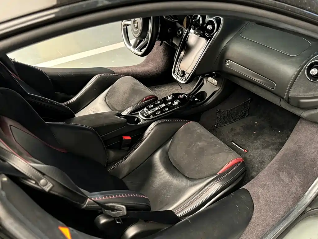 McLaren GT — миниатюра 9