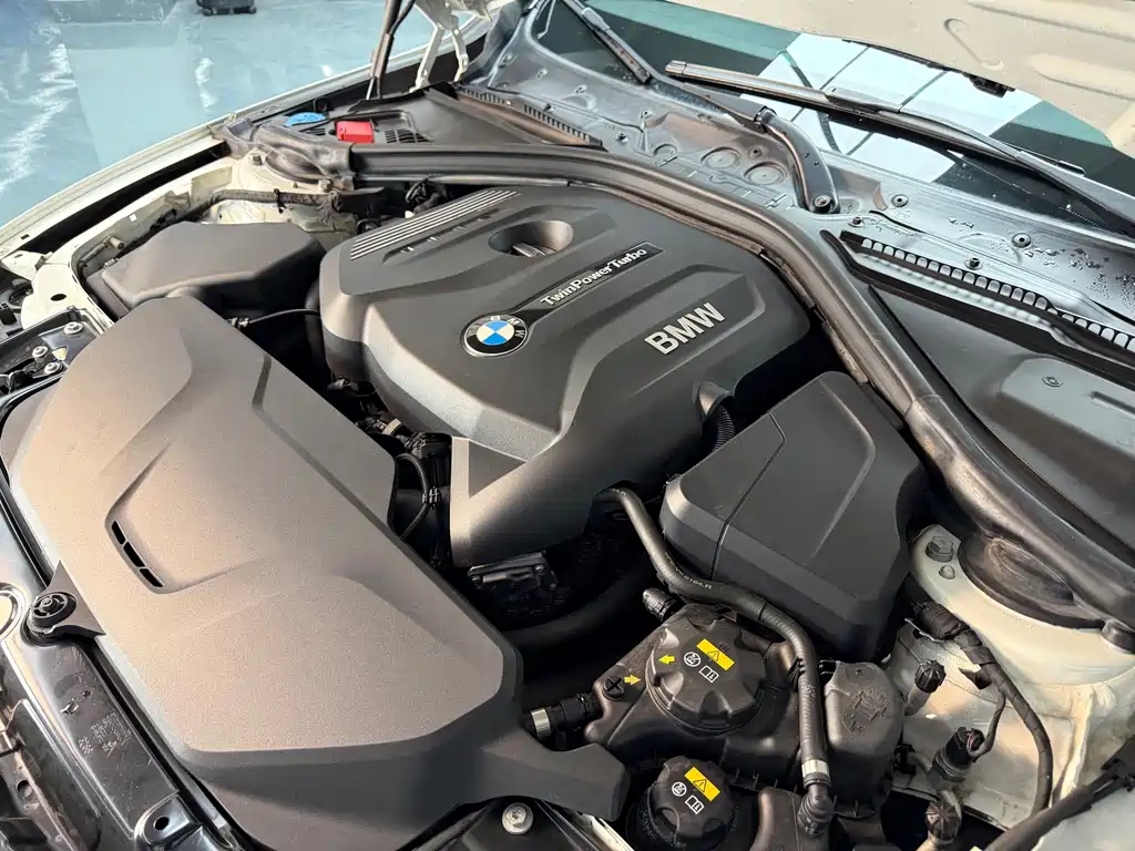 BMW 3 Series — миниатюра 11