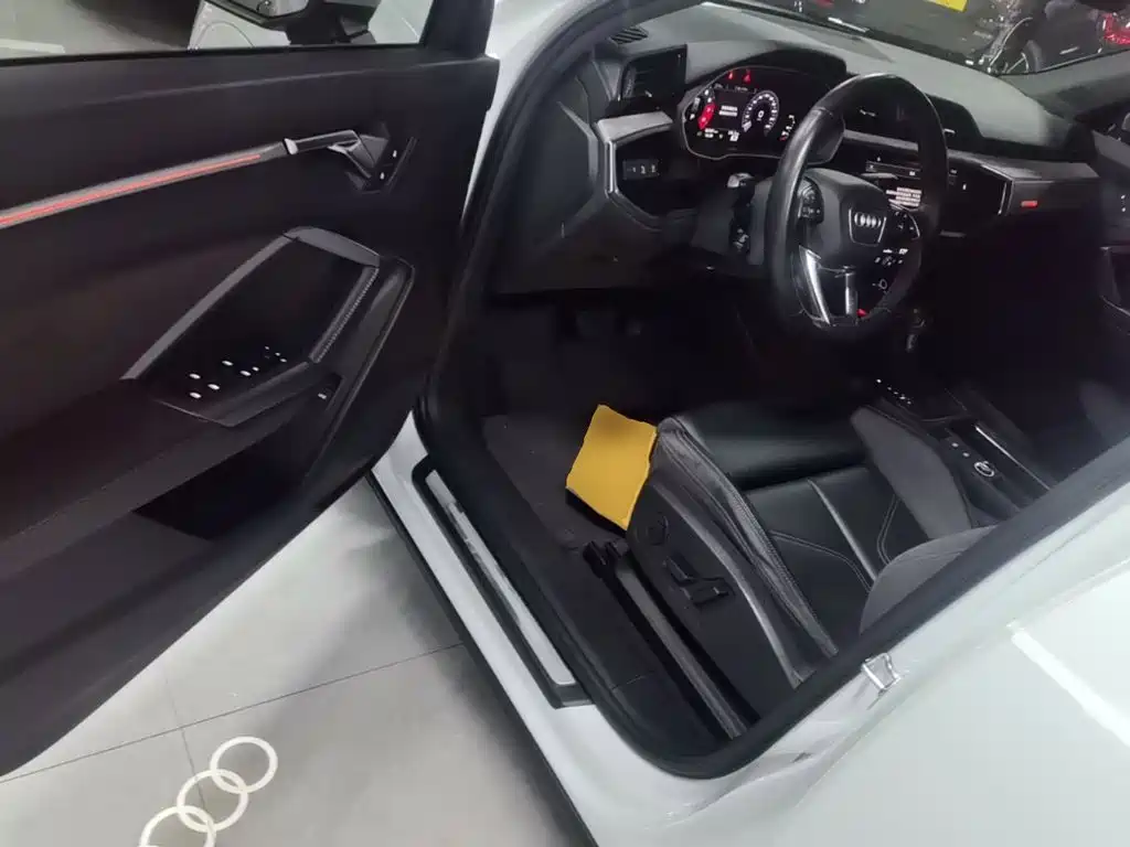 Audi Q3 — миниатюра 16