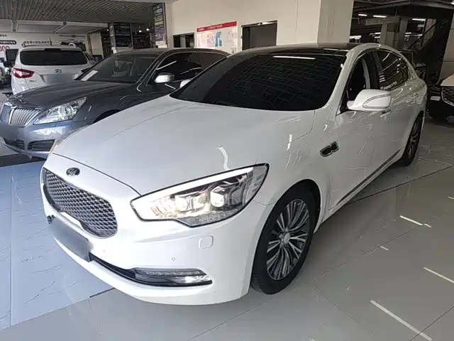 Kia K9
