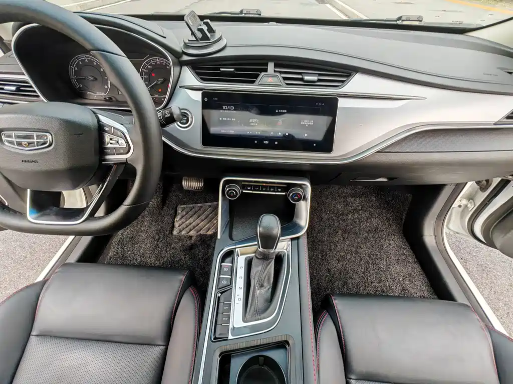 Geely Binrui — миниатюра 14