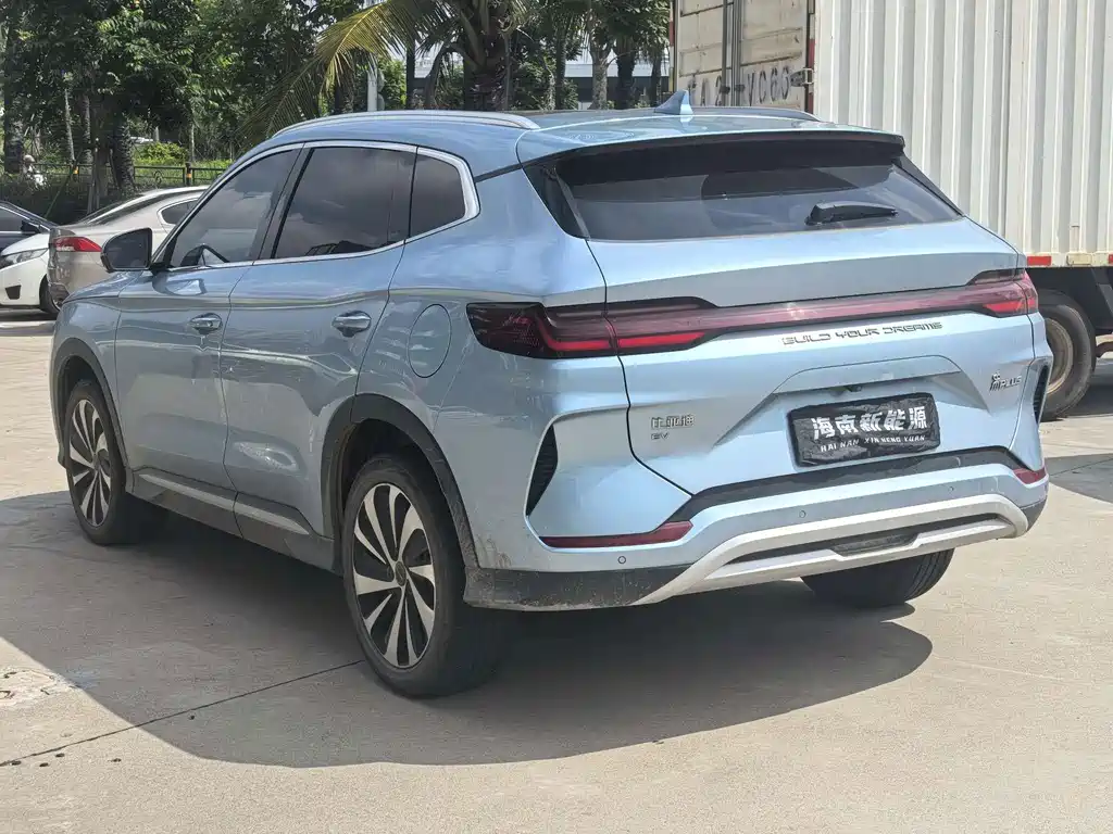 BYD PLUS New Energy — миниатюра 4