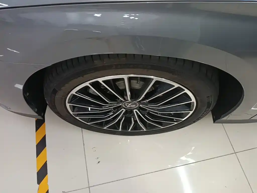 BYD Han — миниатюра 23