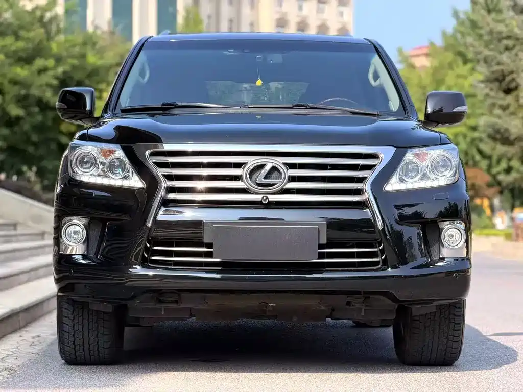 Lexus LX — миниатюра 3