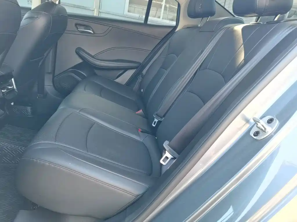 Roewe i5 — миниатюра 17