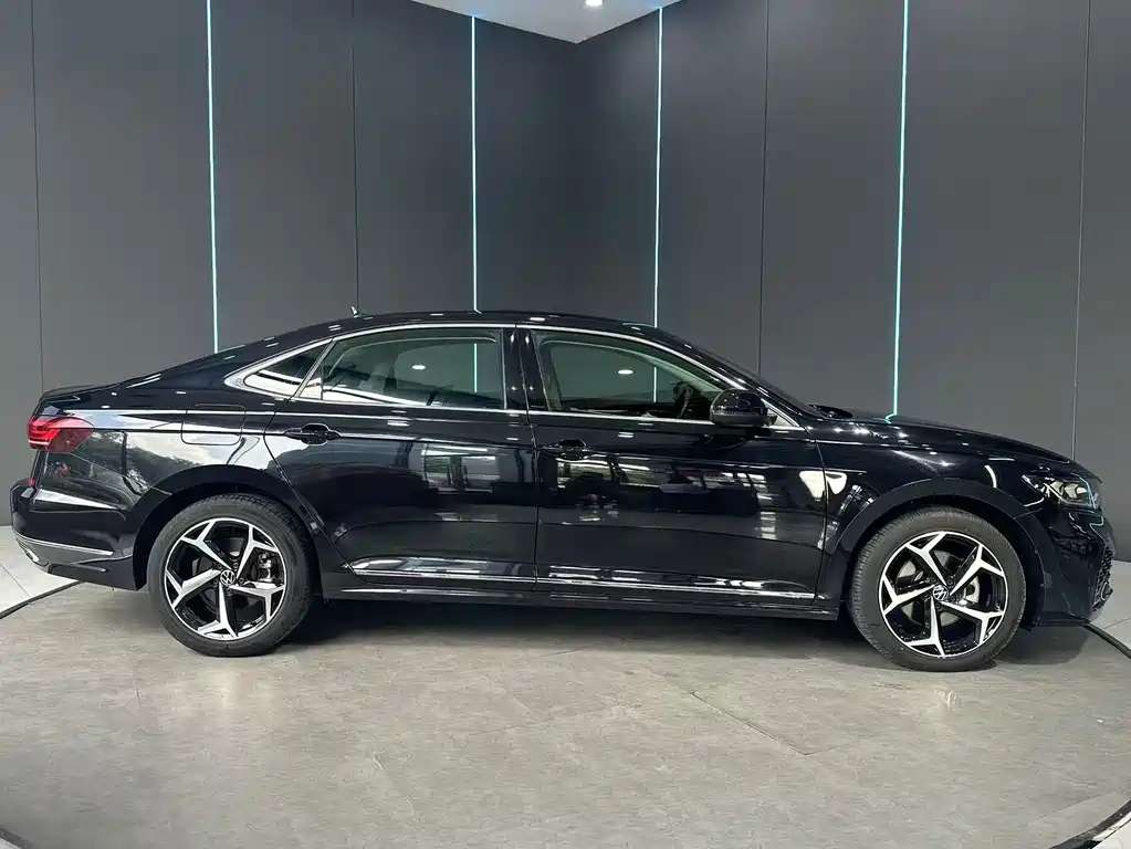 Volkswagen Passat — миниатюра 5