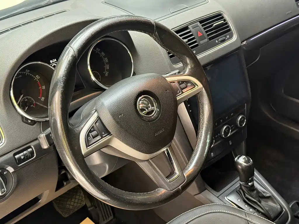 Skoda Yeti — миниатюра 21