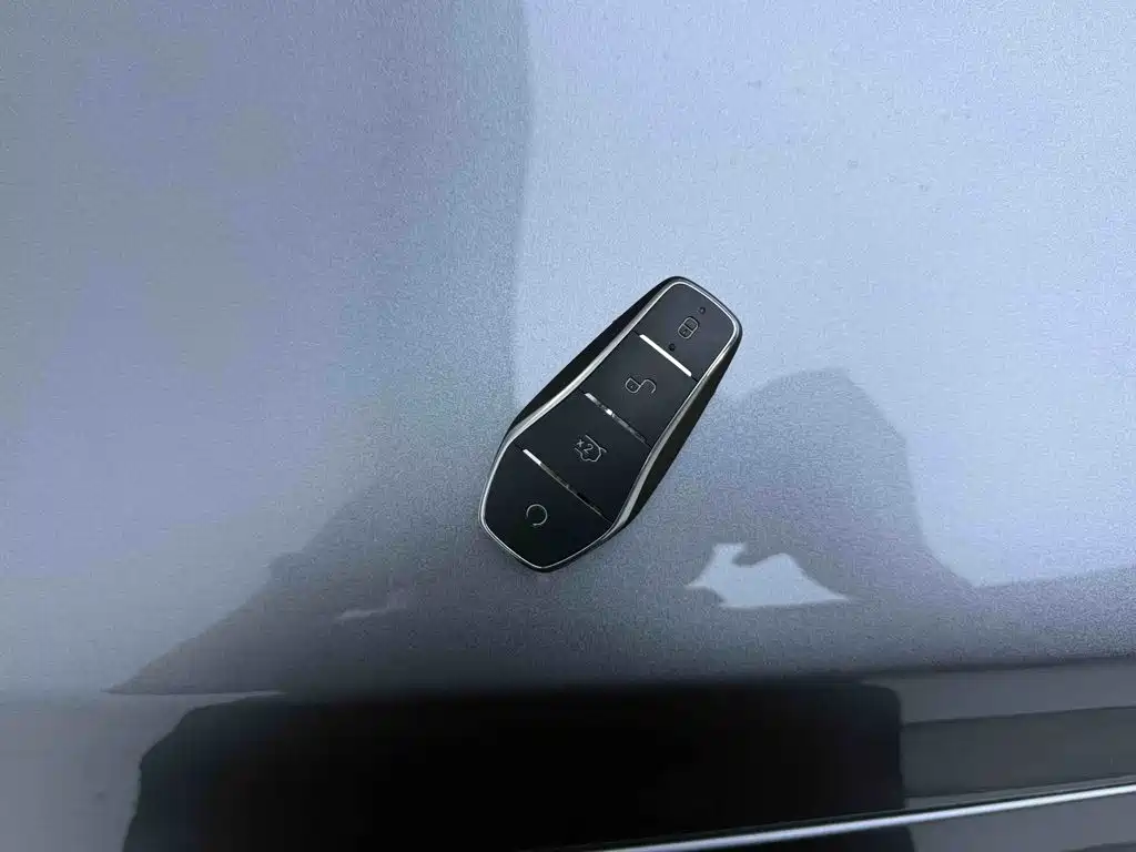 BYD Seal 05 DM-i — миниатюра 9