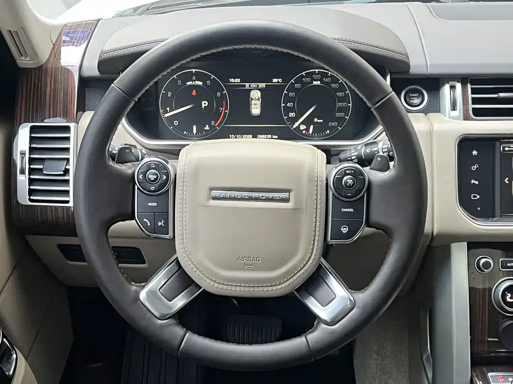 Land Rover Range Rover — миниатюра 13