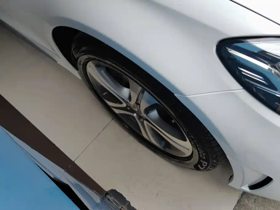 Mercedes-Benz C-Class — миниатюра 6