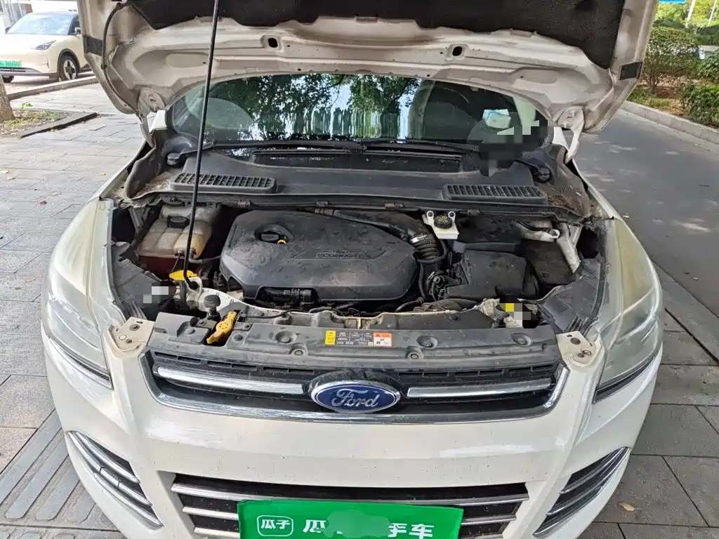 Ford Kuga — миниатюра 21