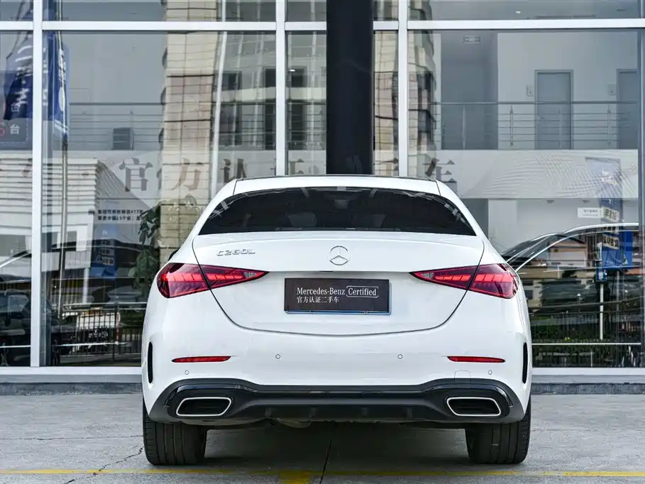 Mercedes-Benz C-Class — миниатюра 4