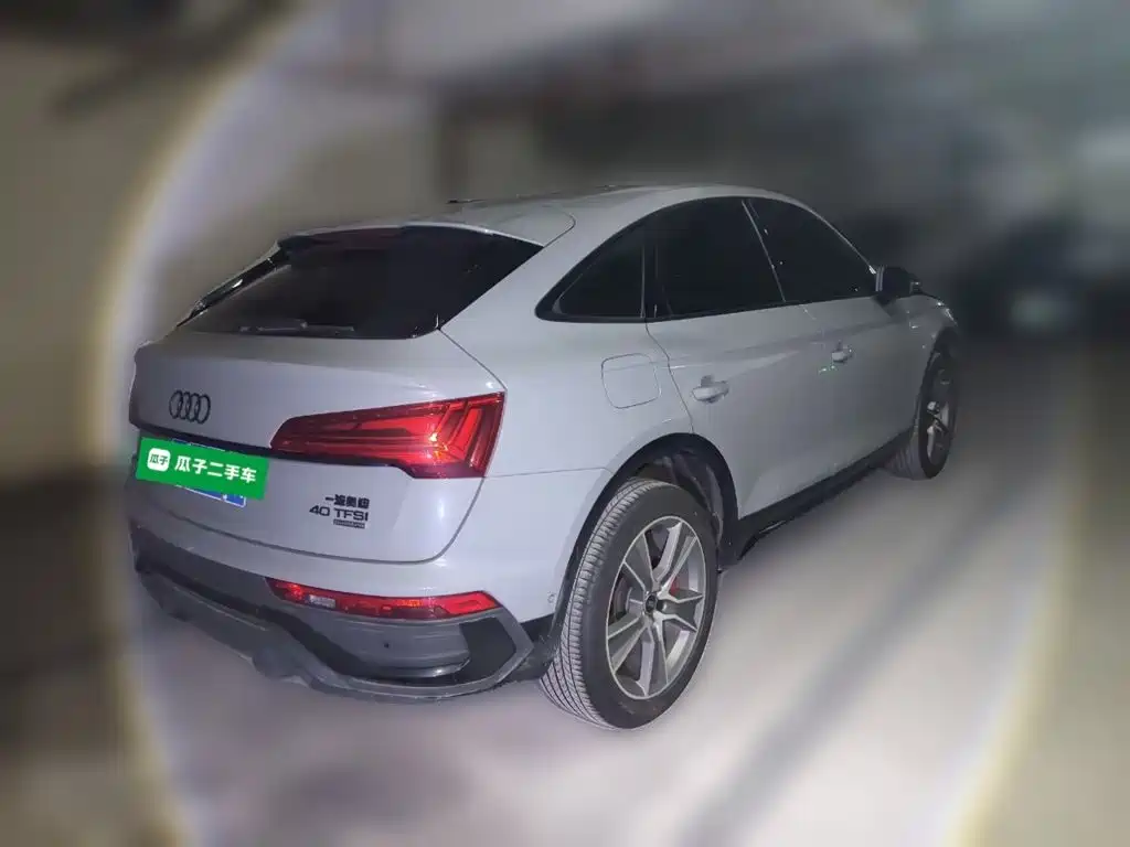 Audi Q5L Sportback — миниатюра 4