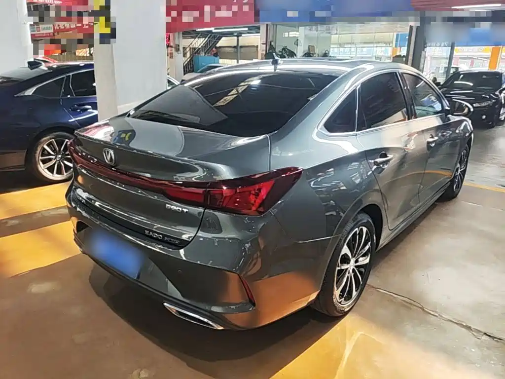 Changan Eado — миниатюра 7