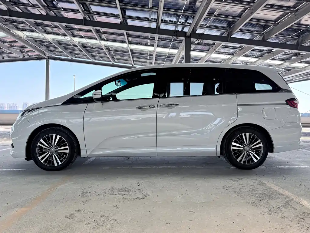 Honda Odyssey — миниатюра 3