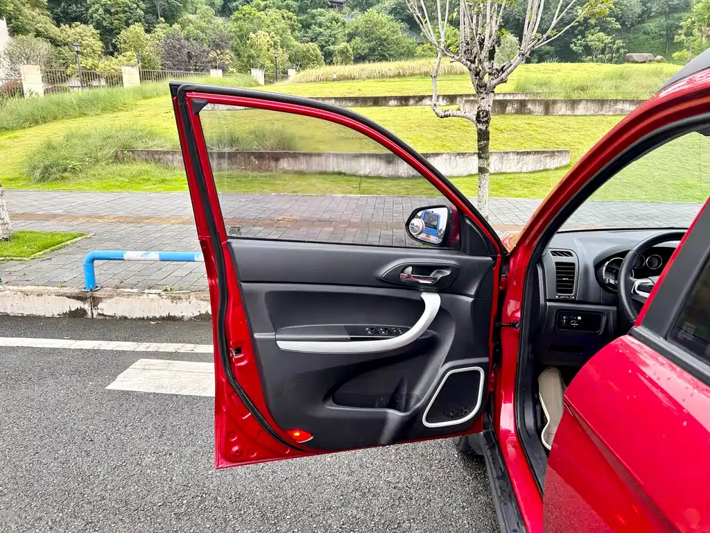 Changan CS35 — миниатюра 6