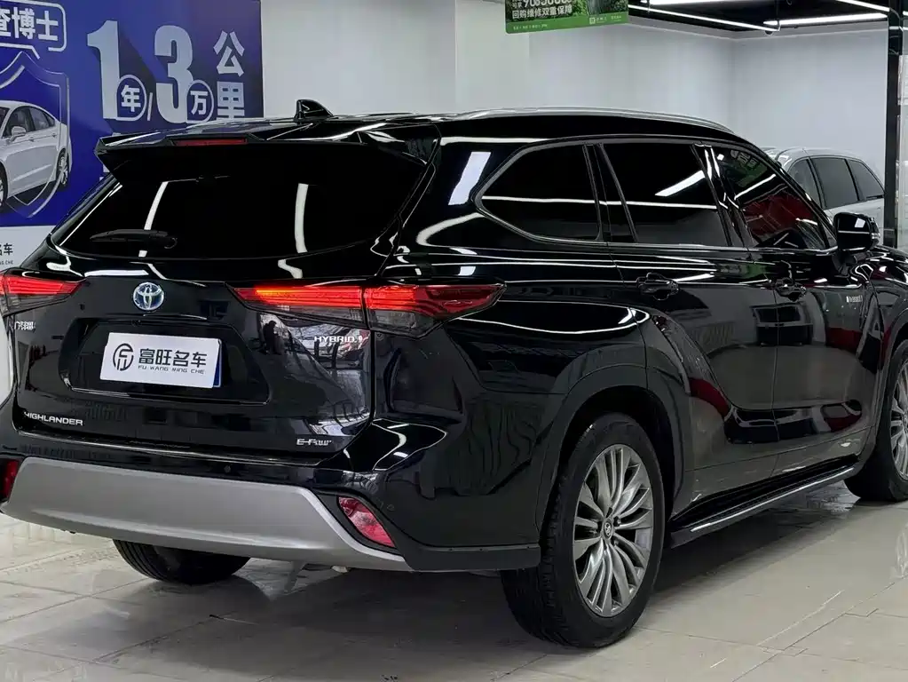 Toyota Highlander — миниатюра 5