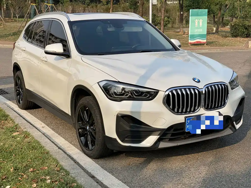 BMW X1 — миниатюра 3