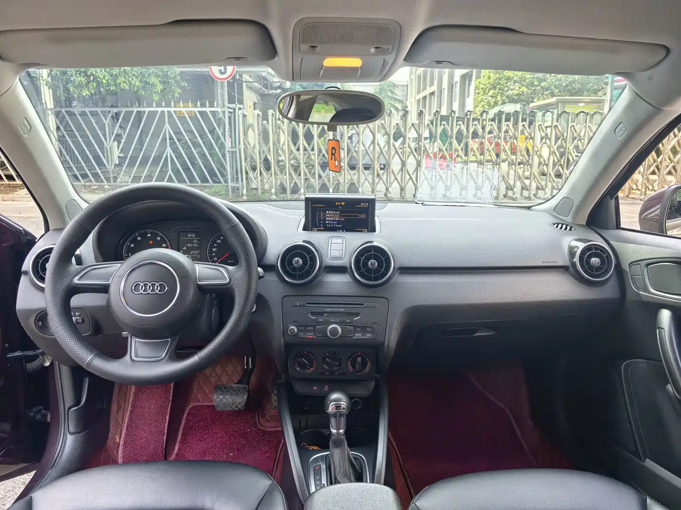 Audi A1