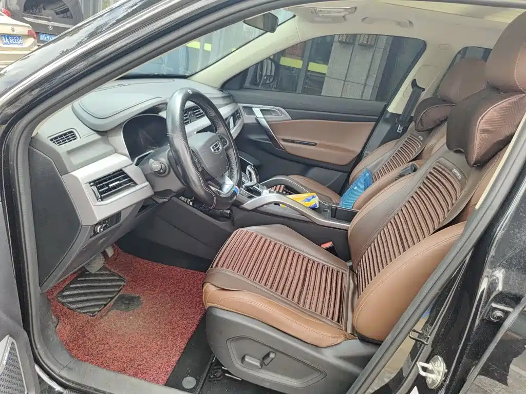 Geely Boyue — миниатюра 12