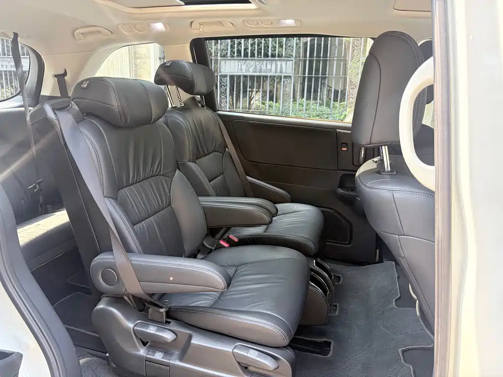 Honda Odyssey — миниатюра 19
