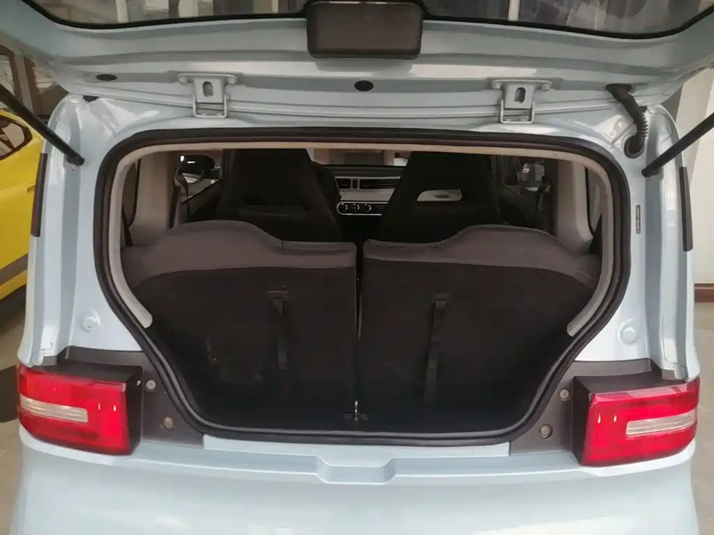 Wuling MINIEV — миниатюра 19