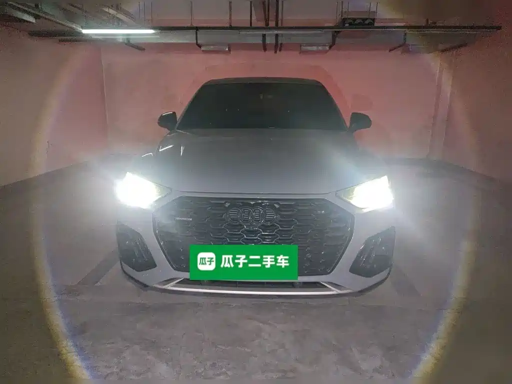 Audi Q5L Sportback — миниатюра 2