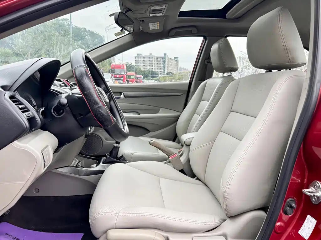 Honda City Classic — миниатюра 5