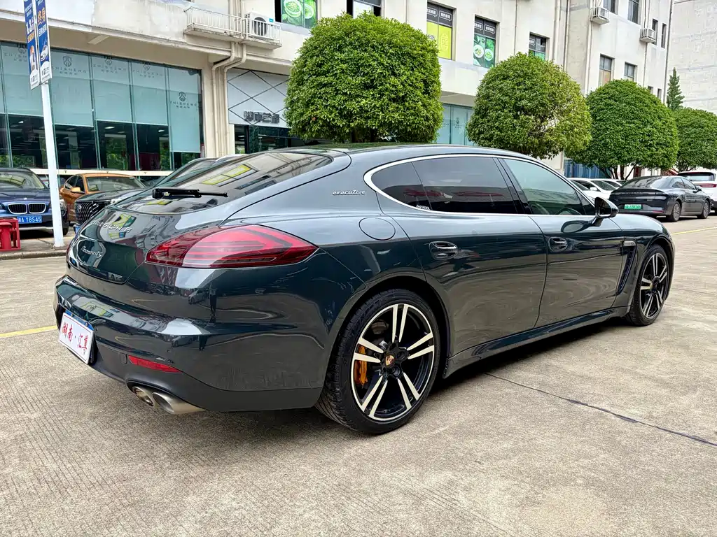 Porsche Panamera — миниатюра 17