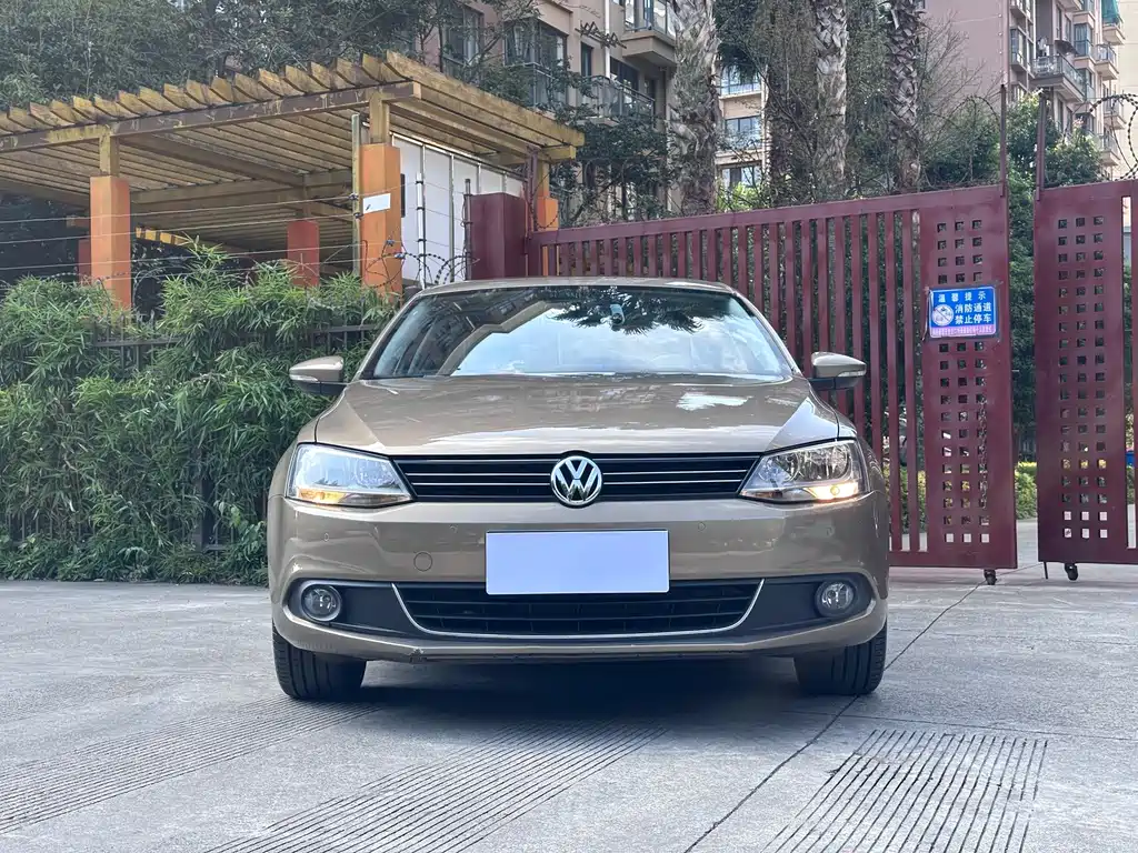 Volkswagen Sagitar — миниатюра 2