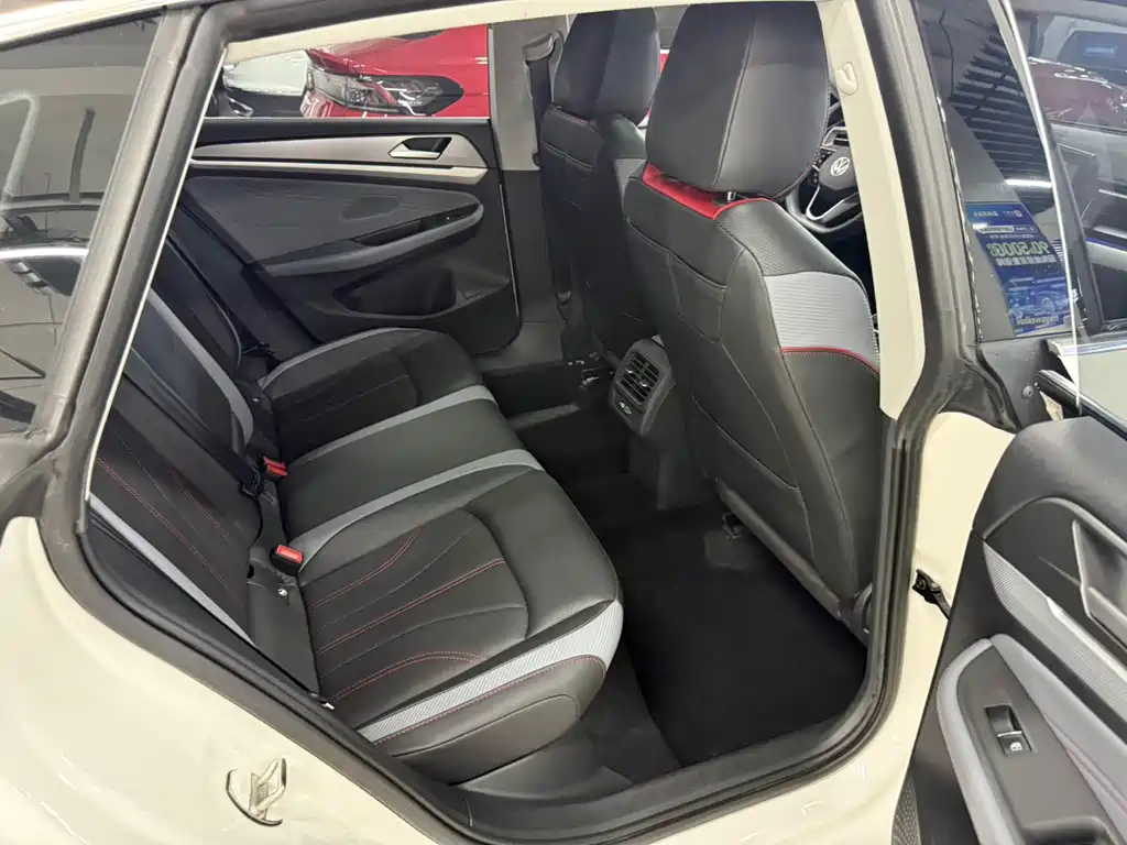 Volkswagen Lamando — миниатюра 13
