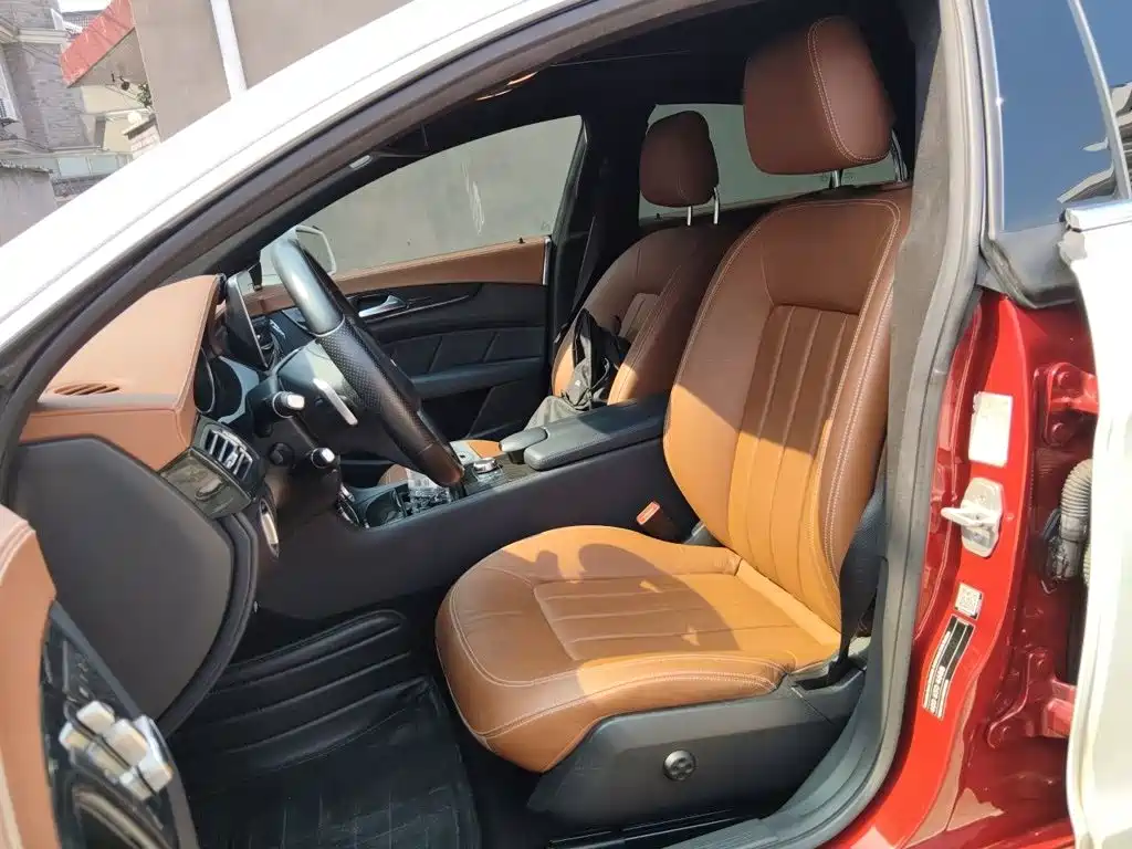 Mercedes-Benz CLS — миниатюра 11