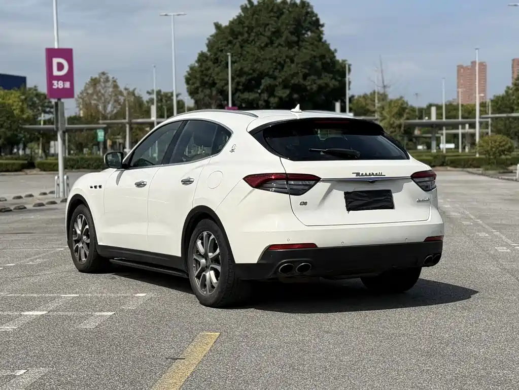Maserati Levante — миниатюра 7