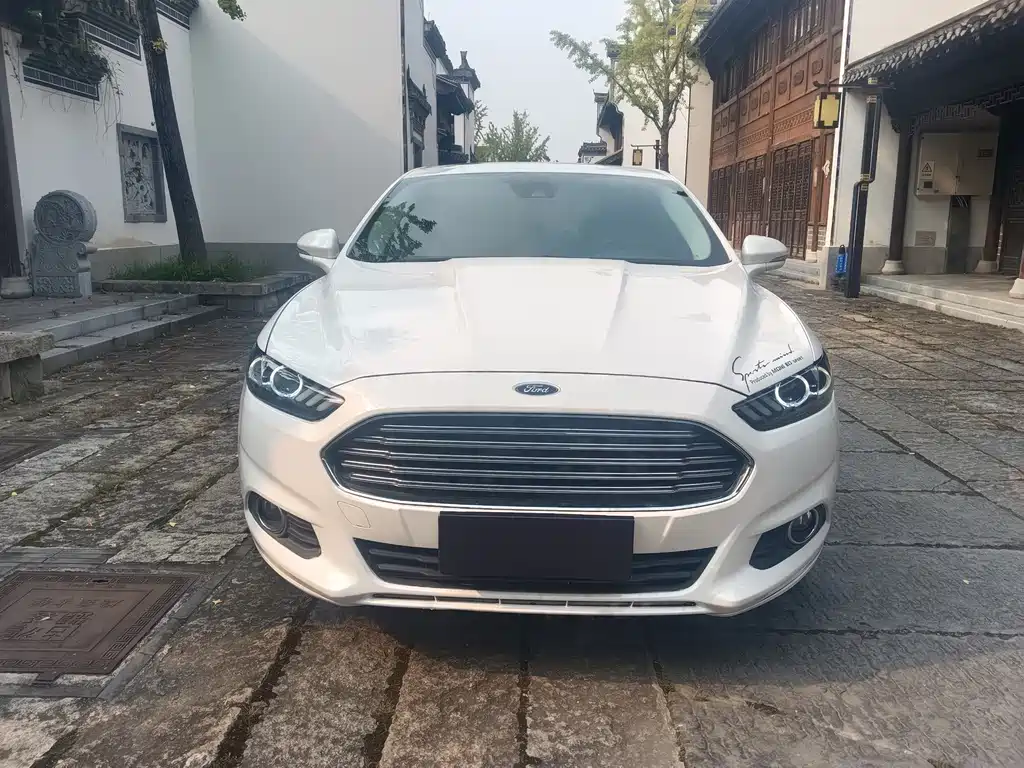 Ford Mondeo — миниатюра 2