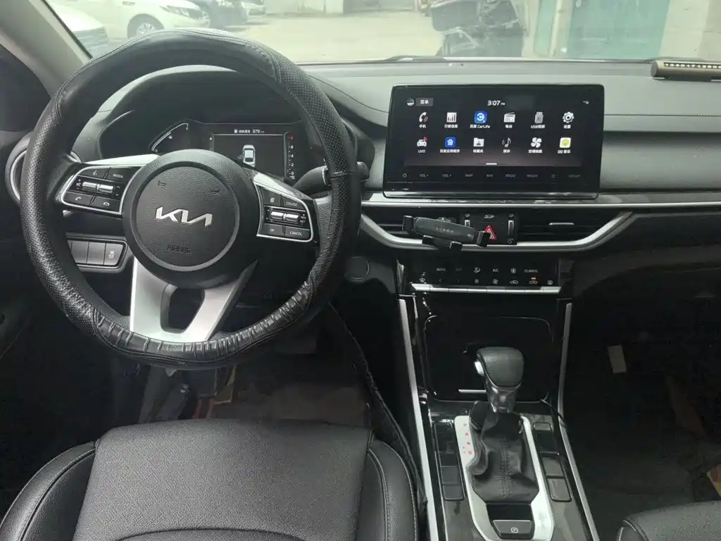 Kia K3 — миниатюра 5