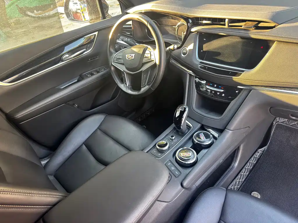 Cadillac XT5 — миниатюра 17