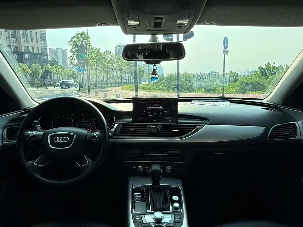 Audi A6L — миниатюра 4