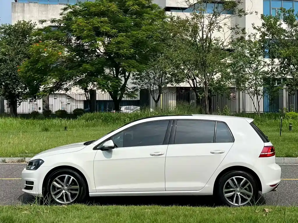 Volkswagen Golf — миниатюра 7
