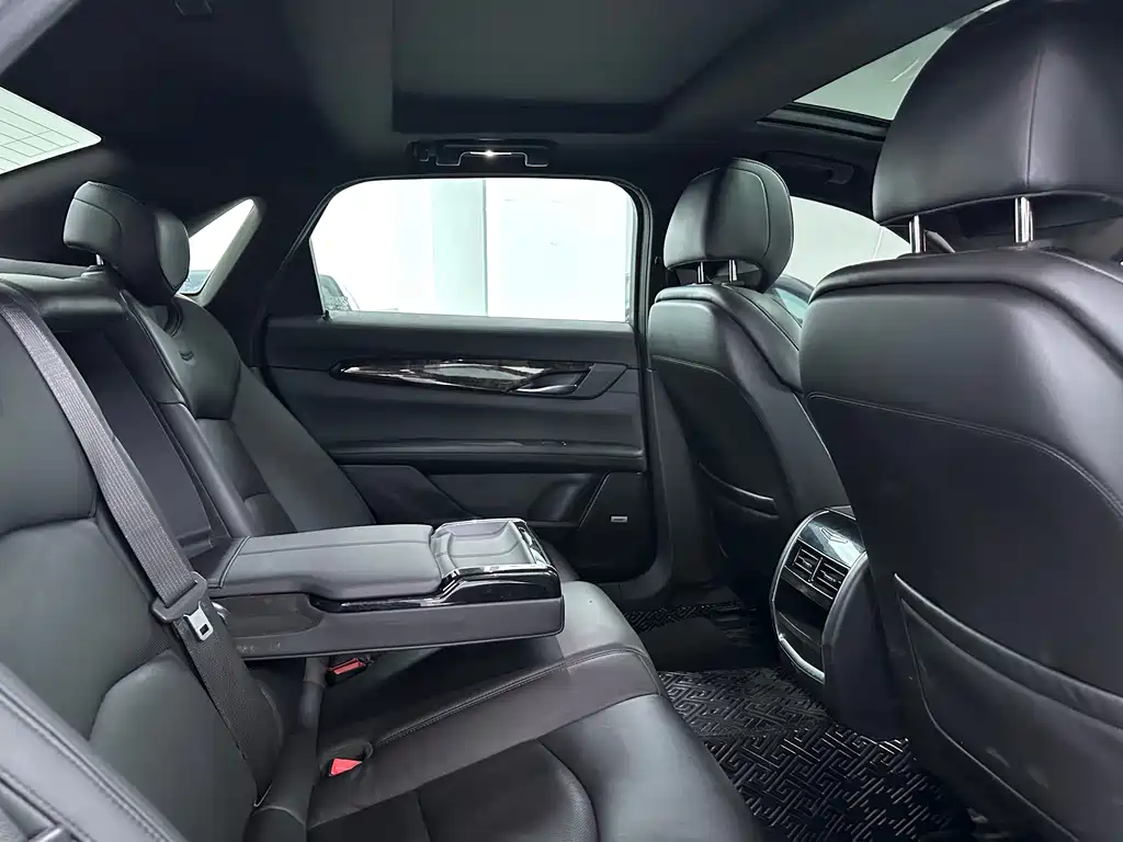 Cadillac CT6 — миниатюра 16