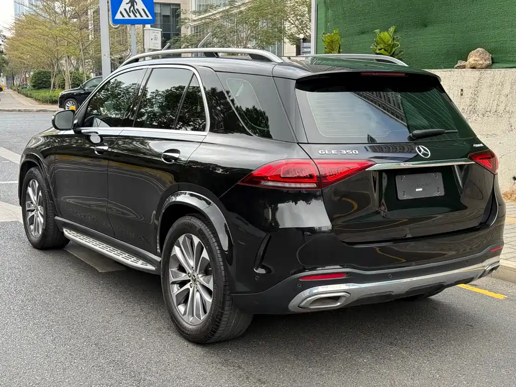 MERCEDES-BENZ GLE