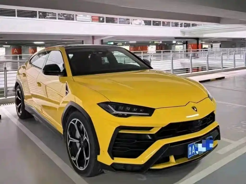 Lamborghini Urus — миниатюра 3